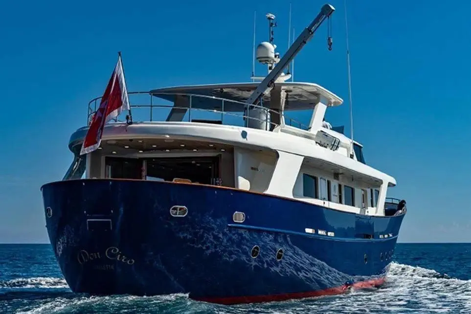 2002 105 Yacht For Sale in Barletta IT-BT 2002 105 Yacht For Sale in Barletta IT-BT