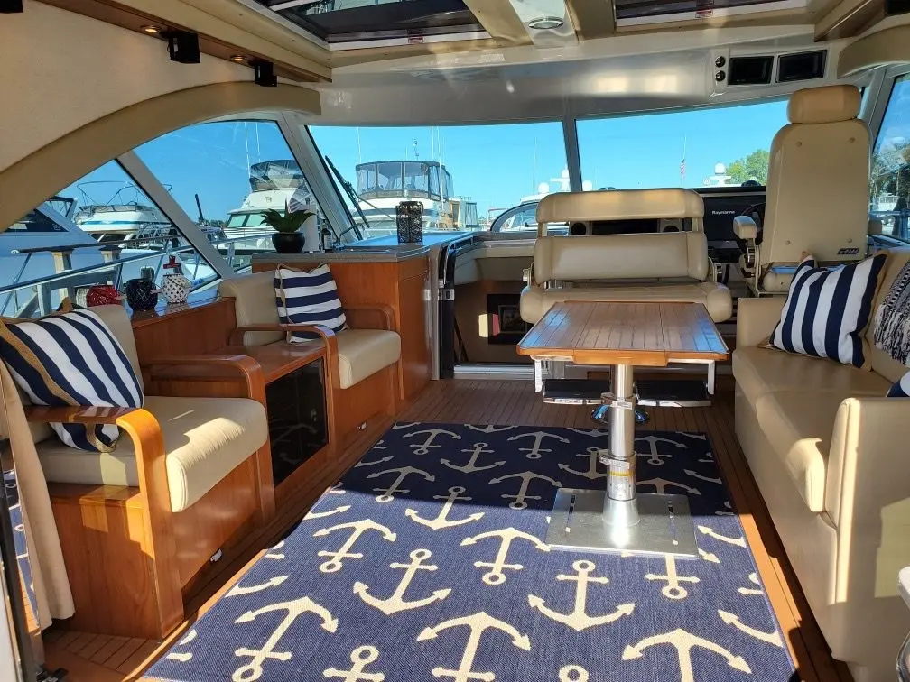 Changing Seas 2006 Sea Ray 60 Sundancer Yacht For Sale in Detroit MI Changing Seas 2006 Sea Ray 60 Sundancer Yacht For Sale in Detroit MI