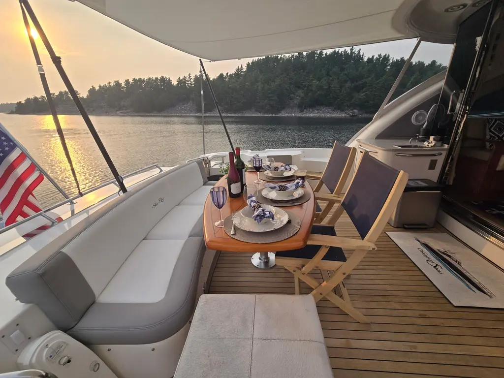 Changing Seas 2006 Sea Ray 60 Sundancer Yacht For Sale in Detroit MI Changing Seas 2006 Sea Ray 60 Sundancer Yacht For Sale in Detroit MI