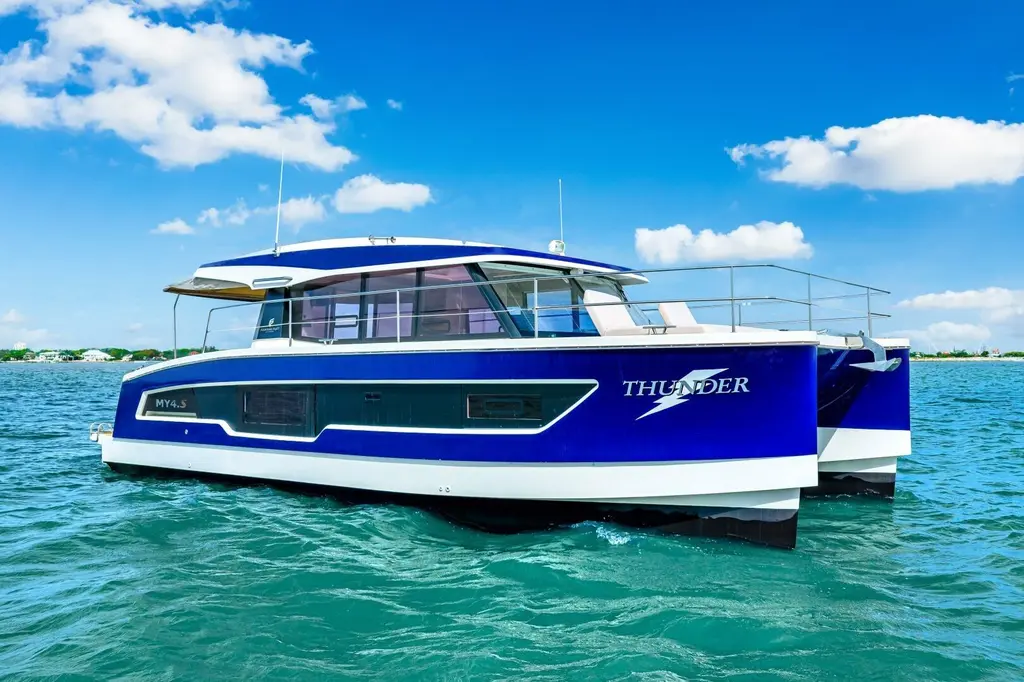 Thunder 2021 Fountaine Pajot MY4.S Yacht For Sale in Tampa FL Thunder 2021 Fountaine Pajot MY4.S Yacht For Sale in Tampa FL