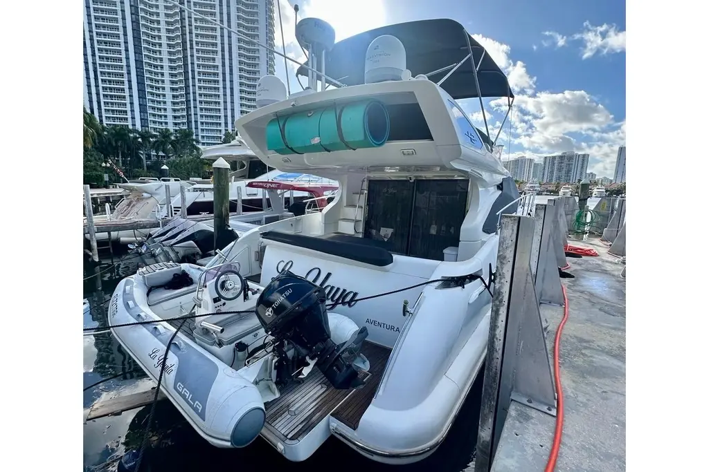 La Yaya 2014 Azimut 48 Yacht For Sale in Miami FL La Yaya 2014 Azimut 48 Yacht For Sale in Miami FL