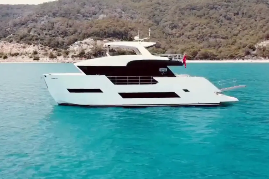 2023 68cc Yacht For Sale in Istanbul 2023 68cc Yacht For Sale in Istanbul