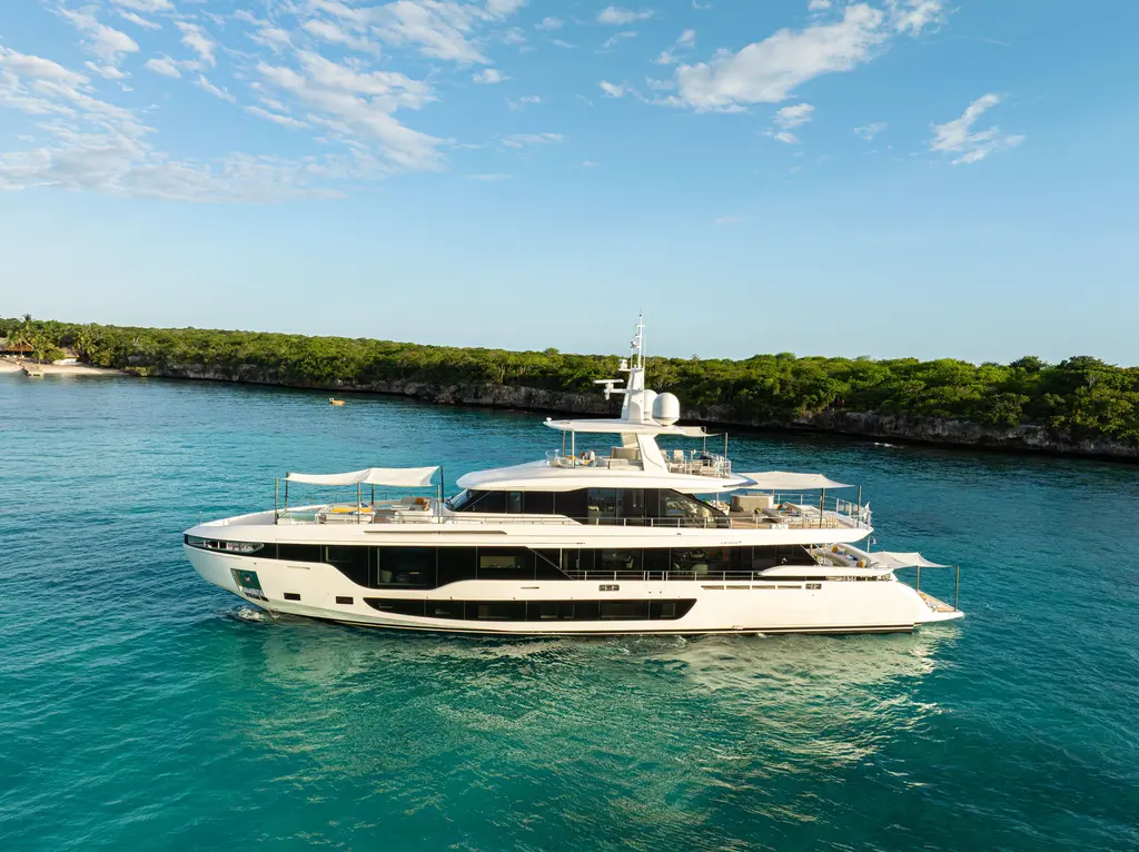 Luz De Mar 2024 Azimut Grande 36M Yacht For Sale in Casa De Campo, La Romana Luz De Mar 2024 Azimut Grande 36M Yacht For Sale in Casa De Campo, La Romana