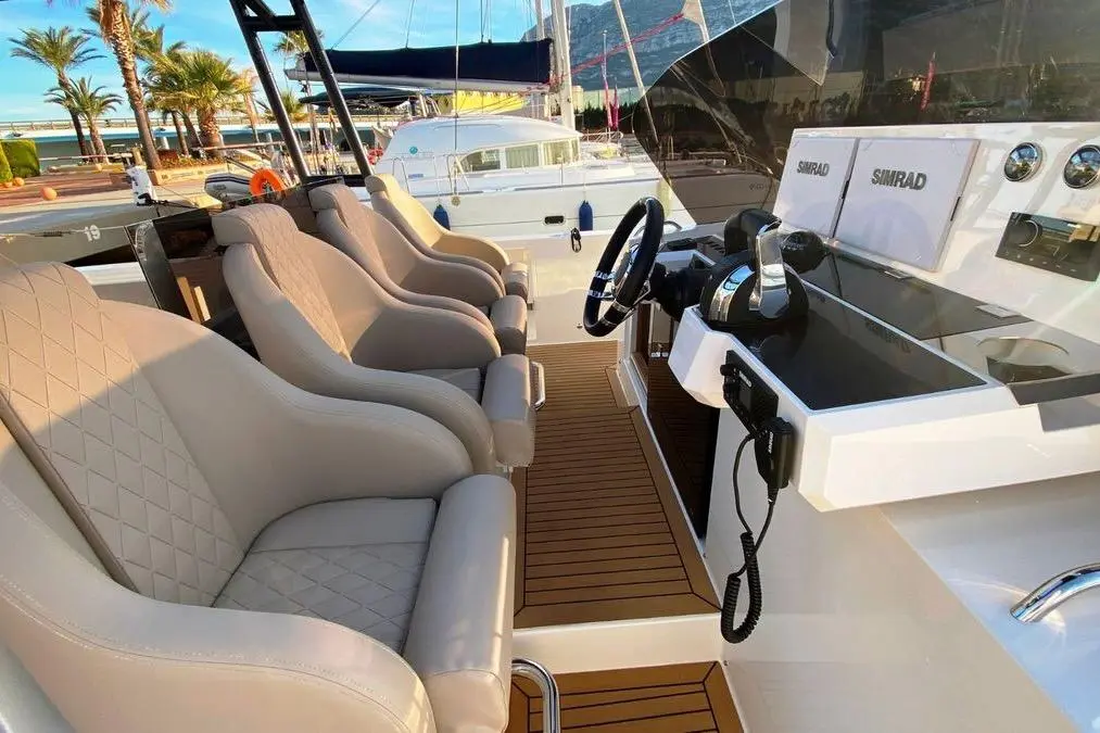 2020 De Antonio D42 Yacht For Sale in Dénia 2020 De Antonio D42 Yacht For Sale in Dénia