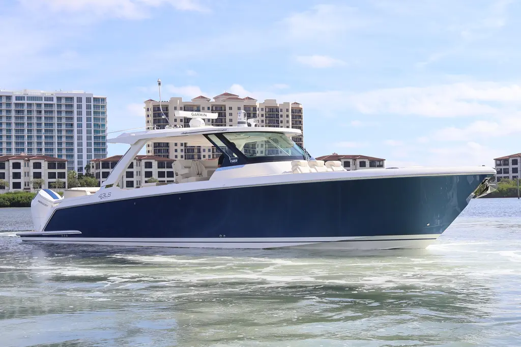 2023 Tiara Yachts 43 LS Yacht For Sale in Tampa FL 2023 Tiara Yachts 43 LS Yacht For Sale in Tampa FL