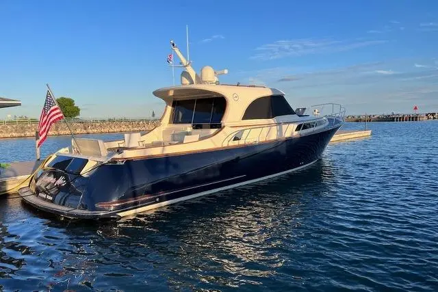 Mamma MIa 2006 Mochi Craft 51 Dolphin Yacht For Sale in Dighton MA Mamma MIa 2006 Mochi Craft 51 Dolphin Yacht For Sale in Dighton MA