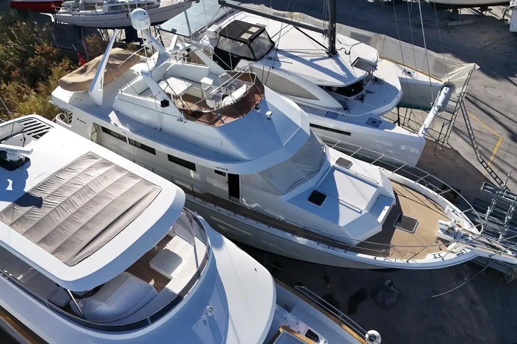 MENDOS 1997 Hatteras 70 Motor Yacht Yacht For Sale in Bodrum MENDOS 1997 Hatteras 70 Motor Yacht Yacht For Sale in Bodrum