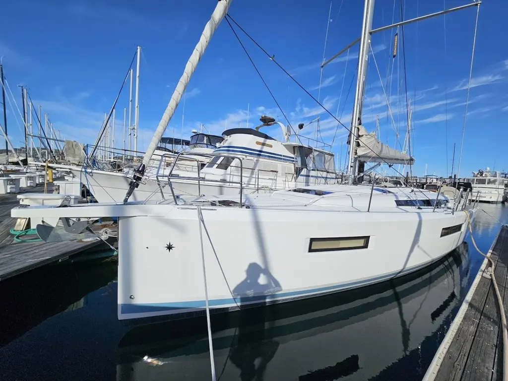 Perfect Timing 2018 Jeanneau Sun Odyssey 440 Yacht For Sale in Sausalito CA