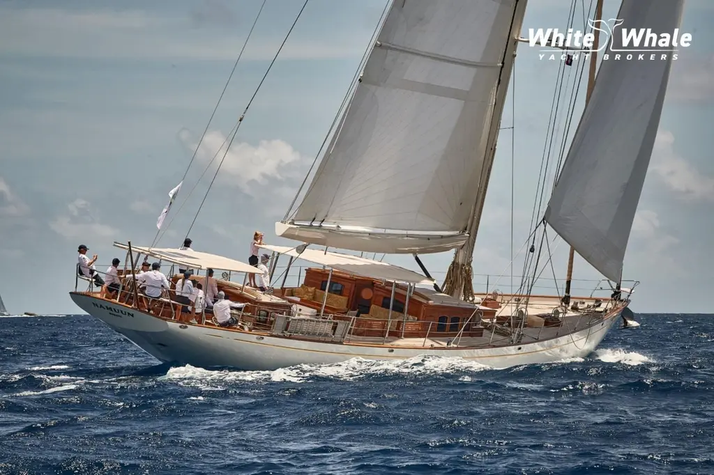 Namuun 2012 Truly Classic 108 Yacht For Sale in Palma Namuun 2012 Truly Classic 108 Yacht For Sale in Palma