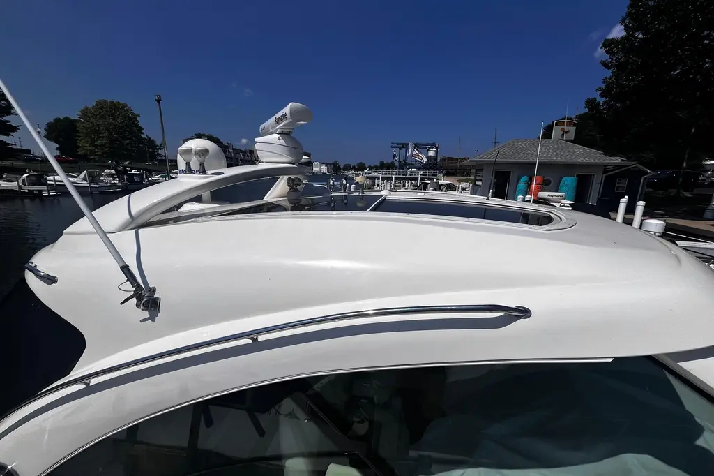  2012 Sea Ray 500 Sundancer Yacht For Sale in New Buffalo MI