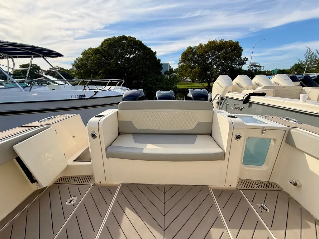 2023 Scout 377 LXF Yacht For Sale in Fort Lauderdale FL 2023 Scout 377 LXF Yacht For Sale in Fort Lauderdale FL