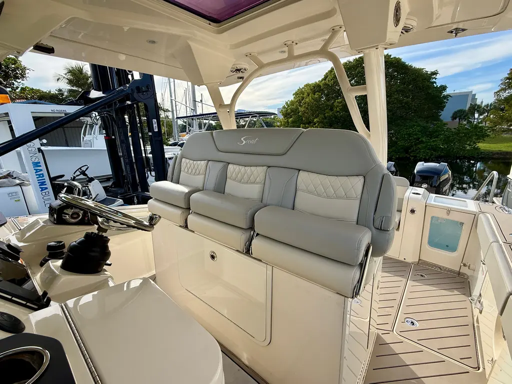 2023 Scout 377 LXF Yacht For Sale in Fort Lauderdale FL 2023 Scout 377 LXF Yacht For Sale in Fort Lauderdale FL