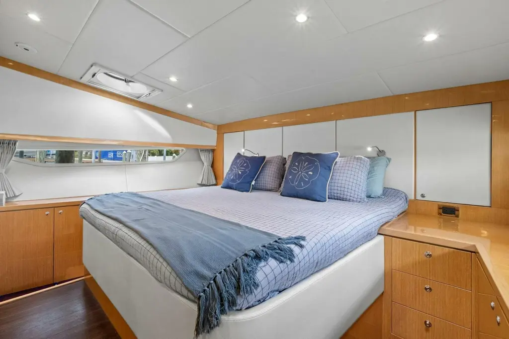 Venture 2018 Mares 47 Outboard Express Catamaran Yacht For Sale in St Pete Beach FL Venture 2018 Mares 47 Outboard Express Catamaran Yacht For Sale in St Pete Beach FL