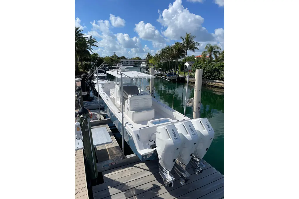 2024 Invincible 36 Open Fisherman Yacht For Sale in North Miami Beach FL 2024 Invincible 36 Open Fisherman Yacht For Sale in North Miami Beach FL