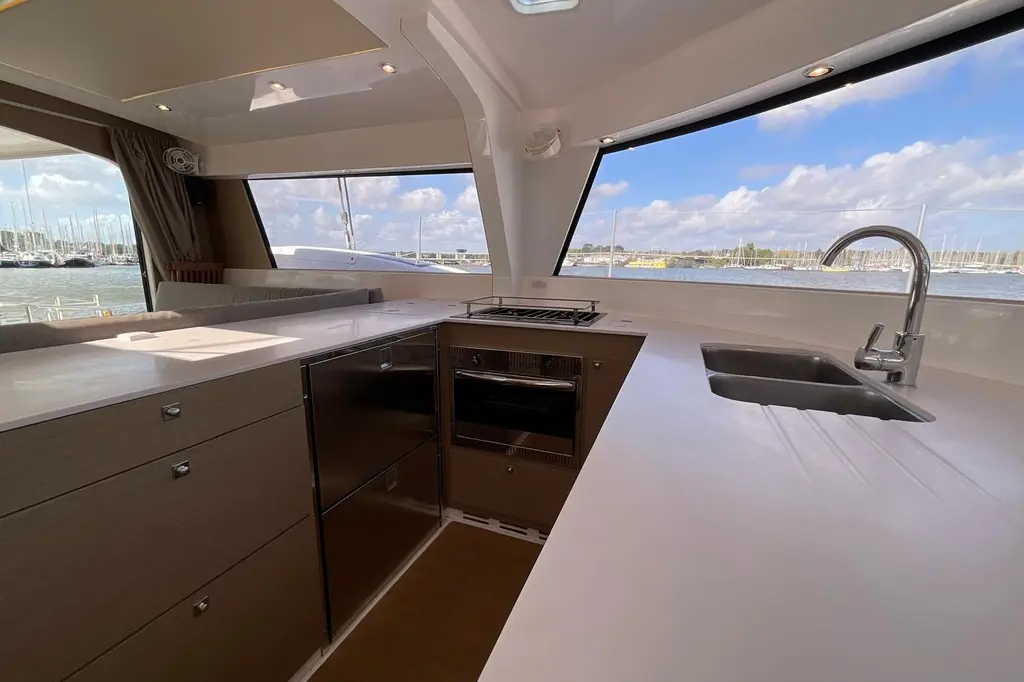 2020 Neel 47 Yacht For Sale in Arzal 56 2020 Neel 47 Yacht For Sale in Arzal 56