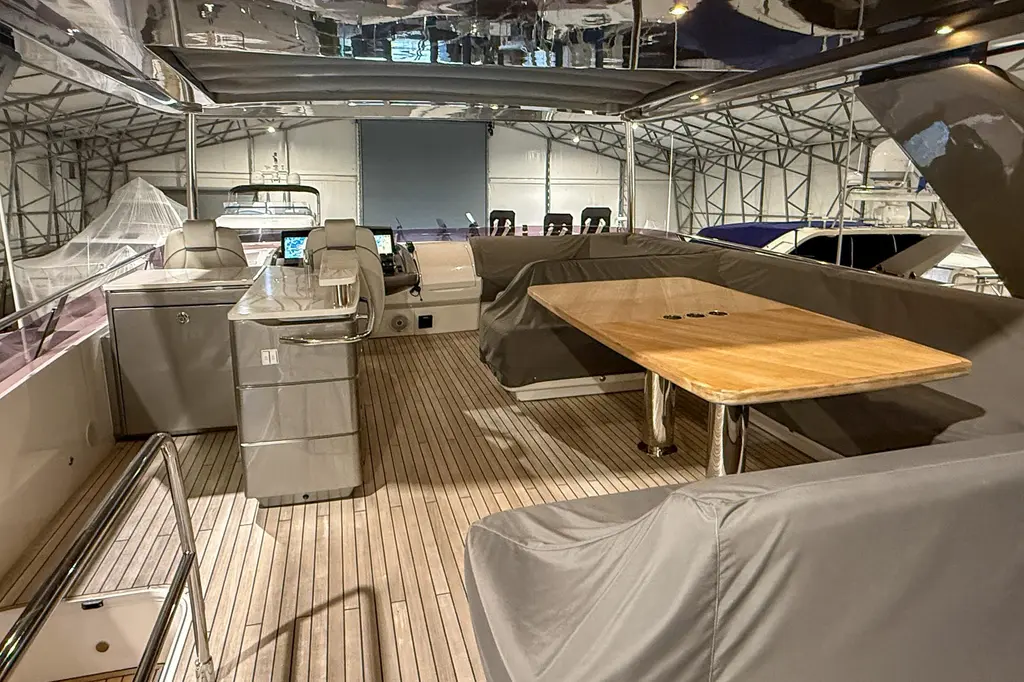 P70078 2018 Princess F70 Yacht For Sale in Greve P70078 2018 Princess F70 Yacht For Sale in Greve