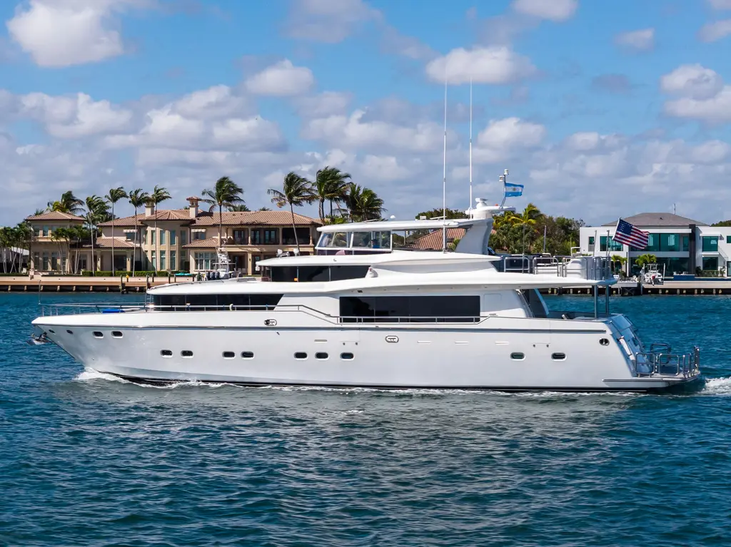 Aleniel 2005 Johnson 87' Motor Yacht Yacht For Sale in West Palm Beach FL Aleniel 2005 Johnson 87' Motor Yacht Yacht For Sale in West Palm Beach FL