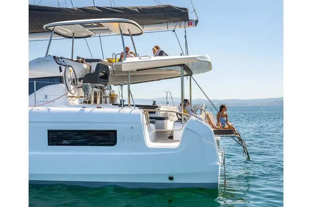 ESCAPADE - PICKMPL43 2026 Lagoon 43 Yacht For Sale in Hyères 83 ESCAPADE - PICKMPL43 2026 Lagoon 43 Yacht For Sale in Hyères 83