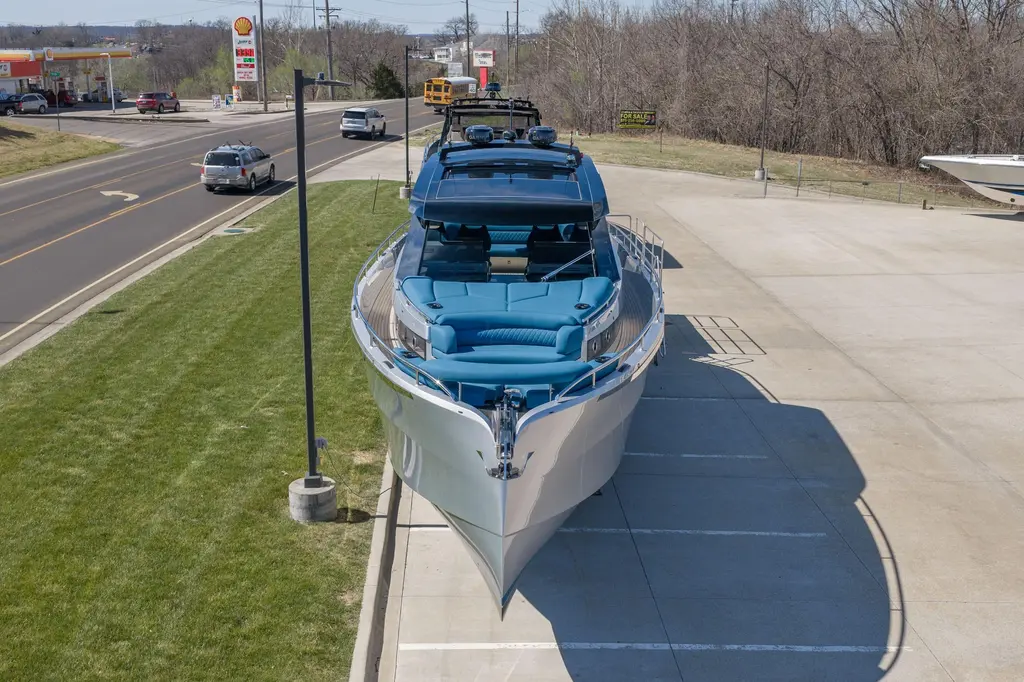 2026 DA 53 Yacht For Sale in Lake Ozark MO 2026 DA 53 Yacht For Sale in Lake Ozark MO