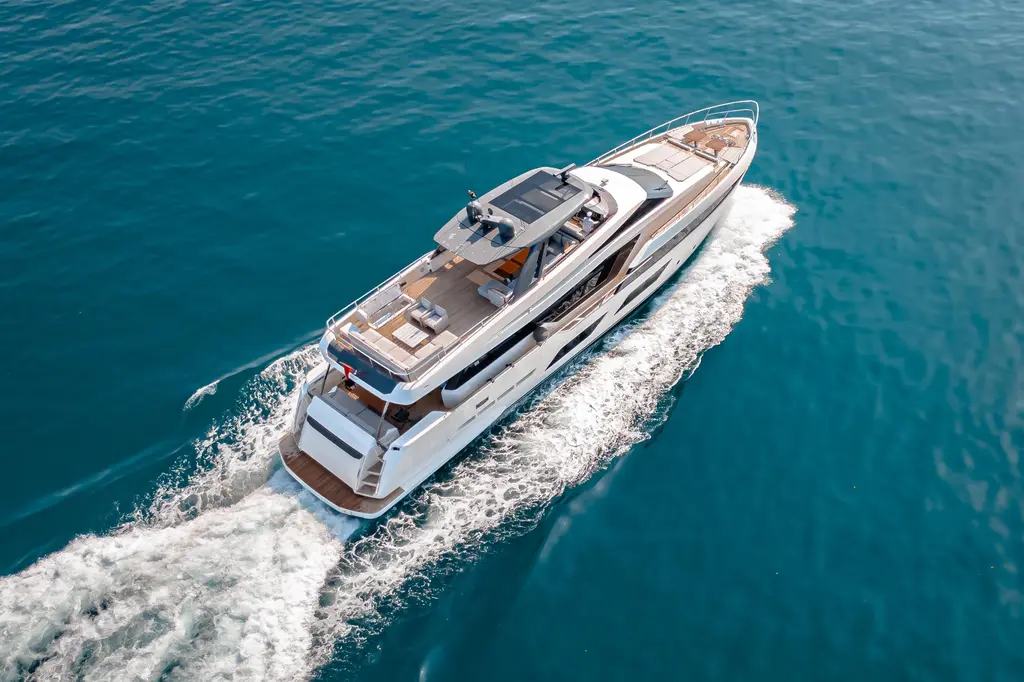 2018 Ferretti Yachts FY920 Yacht For Sale in Hong Kong 2018 Ferretti Yachts FY920 Yacht For Sale in Hong Kong