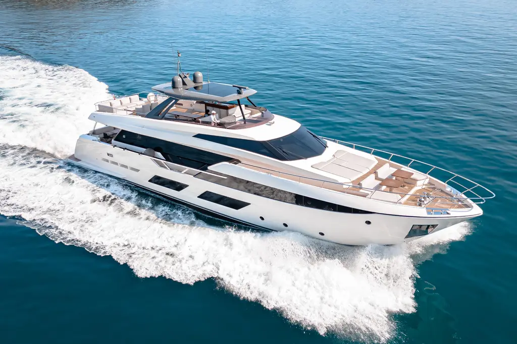 2018 Ferretti Yachts FY920 Yacht For Sale in Hong Kong 2018 Ferretti Yachts FY920 Yacht For Sale in Hong Kong