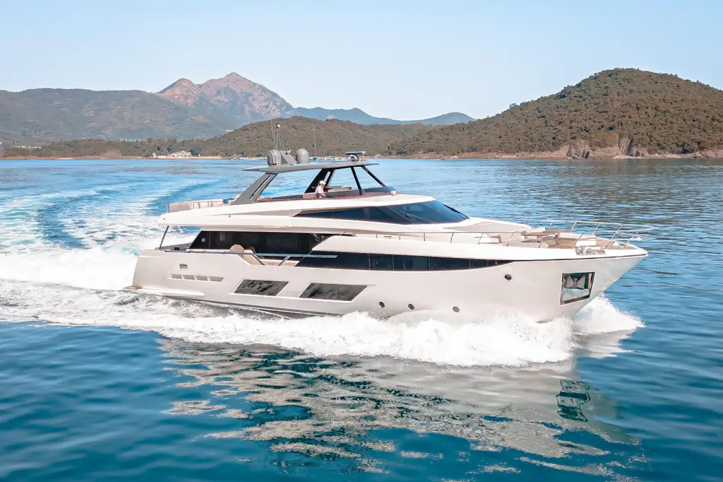 2018 Ferretti Yachts FY920 Yacht For Sale in Hong Kong 2018 Ferretti Yachts FY920 Yacht For Sale in Hong Kong