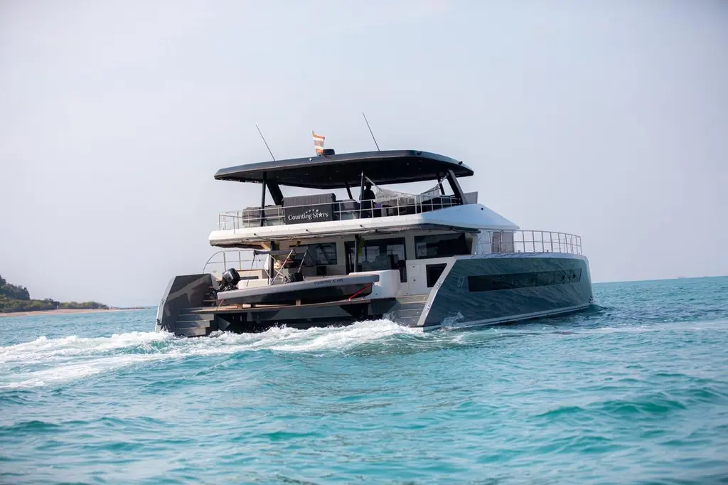 Counting Stars 2024 Solstice 67 Yacht For Sale in Phuket Counting Stars 2024 Solstice 67 Yacht For Sale in Phuket