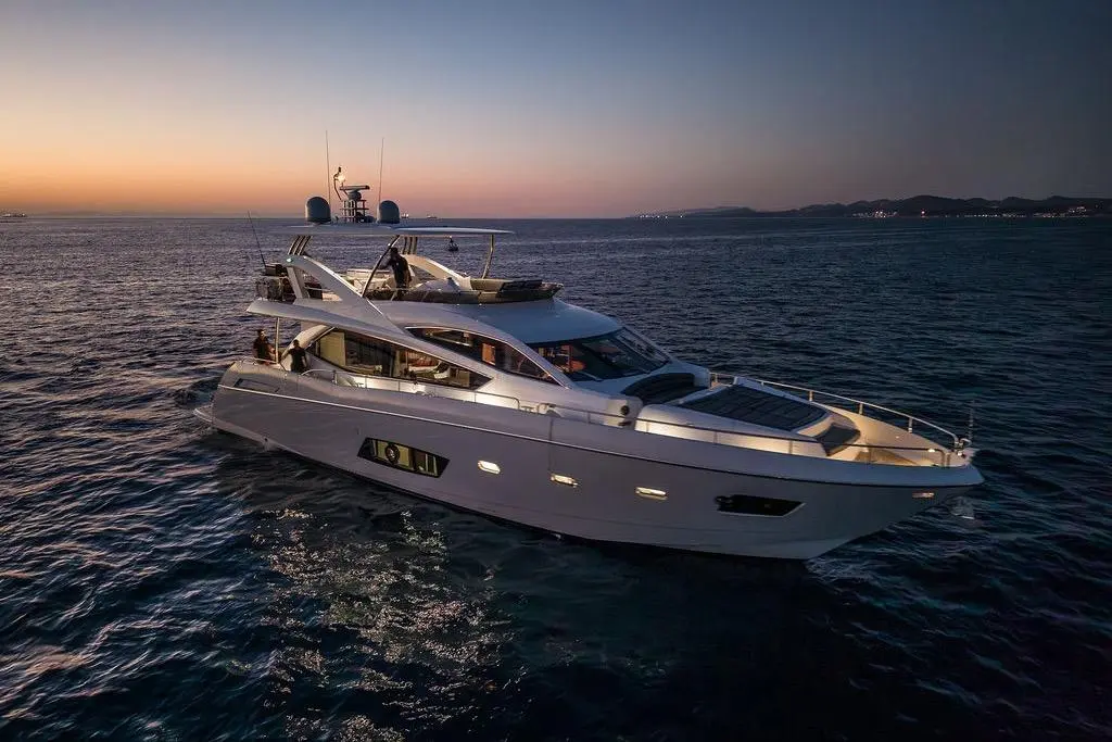OHANA 2012 Sunseeker Manhattan 73 Yacht For Sale in San Diego CA OHANA 2012 Sunseeker Manhattan 73 Yacht For Sale in San Diego CA