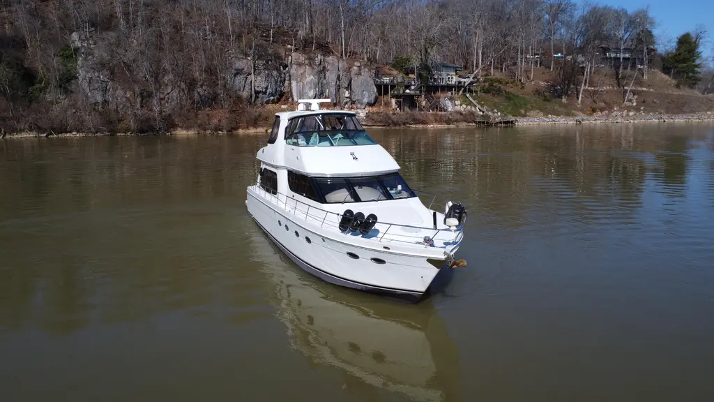 2005 Carver 56 Voyager Yacht For Sale in Knoxville TN 2005 Carver 56 Voyager Yacht For Sale in Knoxville TN