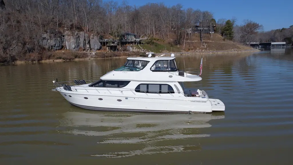 2005 Carver 56 Voyager Yacht For Sale in Knoxville TN 2005 Carver 56 Voyager Yacht For Sale in Knoxville TN