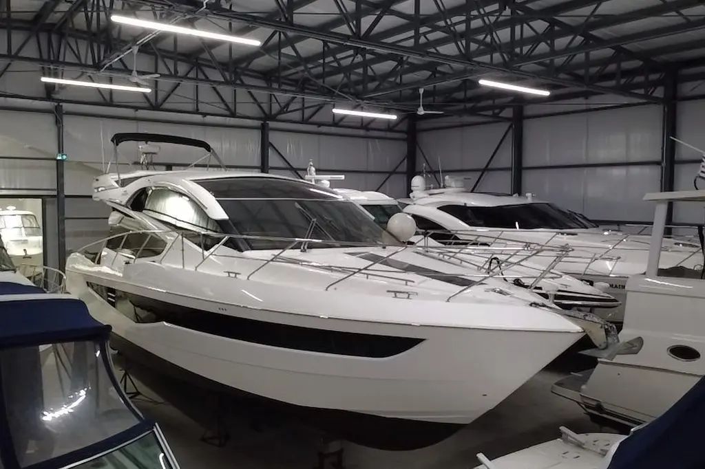  2018 Galeon 560 Sky Yacht For Sale in LaSalle ON