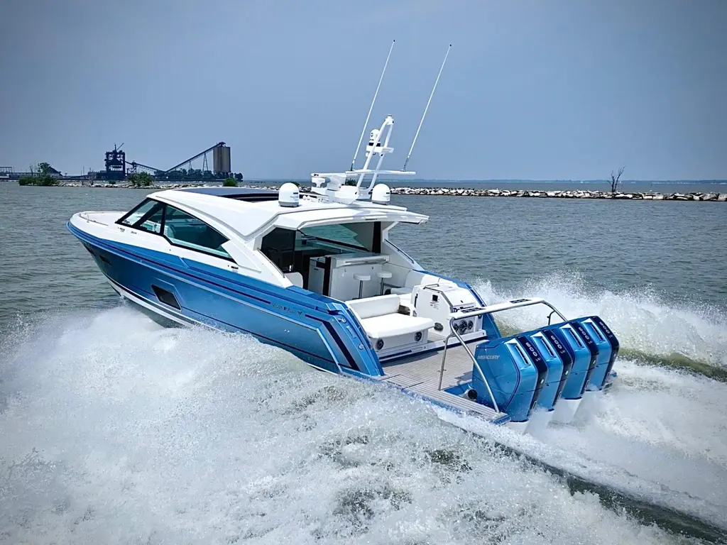 2023 Formula 500 Super Sport Crossover Yacht For Sale in Port Clinton OH 2023 Formula 500 Super Sport Crossover Yacht For Sale in Port Clinton OH