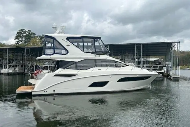 Water into Wine 2017 Sea Ray Fly 460 Yacht For Sale in Chattanooga TN Water into Wine 2017 Sea Ray Fly 460 Yacht For Sale in Chattanooga TN