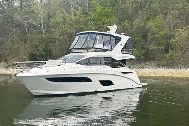 Water into Wine 2017 Sea Ray Fly 460 Yacht For Sale in Chattanooga TN Water into Wine 2017 Sea Ray Fly 460 Yacht For Sale in Chattanooga TN