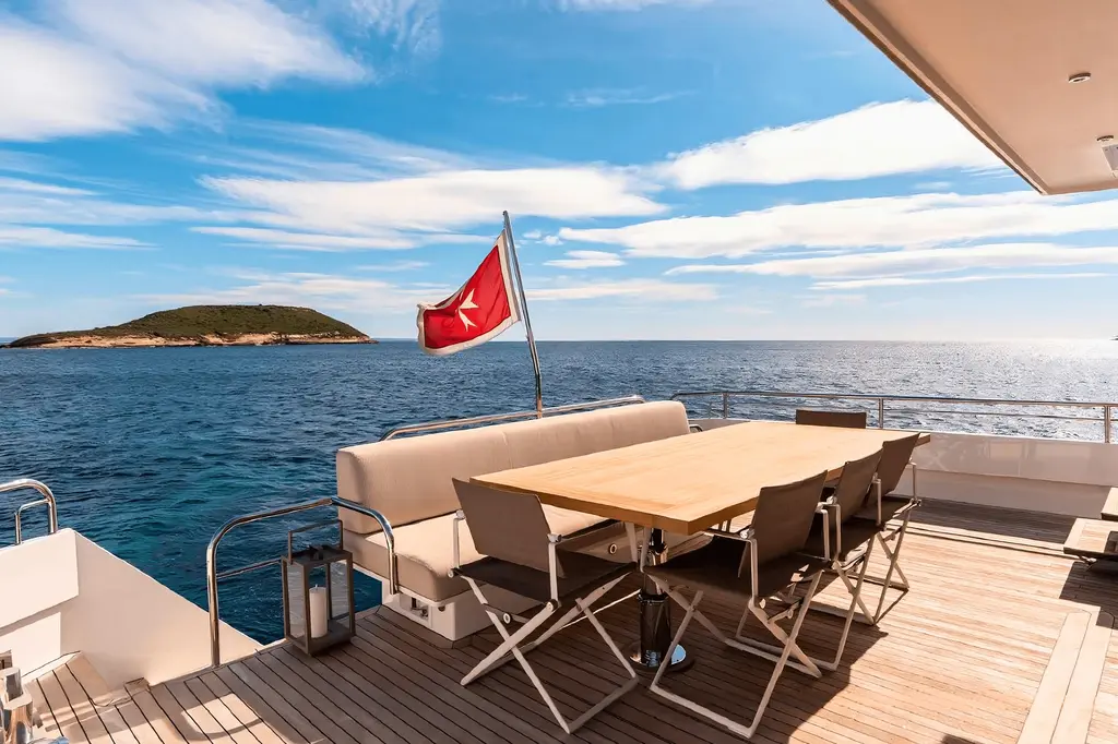 BISE I 2020 Delta Marine Delta 88 Carbon Yacht For Sale in Genoa IT-GE BISE I 2020 Delta Marine Delta 88 Carbon Yacht For Sale in Genoa IT-GE