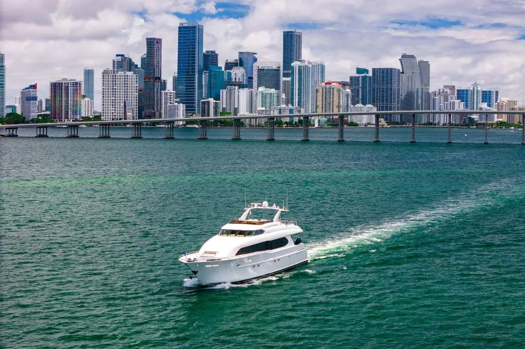 IV Tranquility 2001 Lazzara Yachts Motoryacht Yacht For Sale in Fort Lauderdale FL IV Tranquility 2001 Lazzara Yachts Motoryacht Yacht For Sale in Fort Lauderdale FL