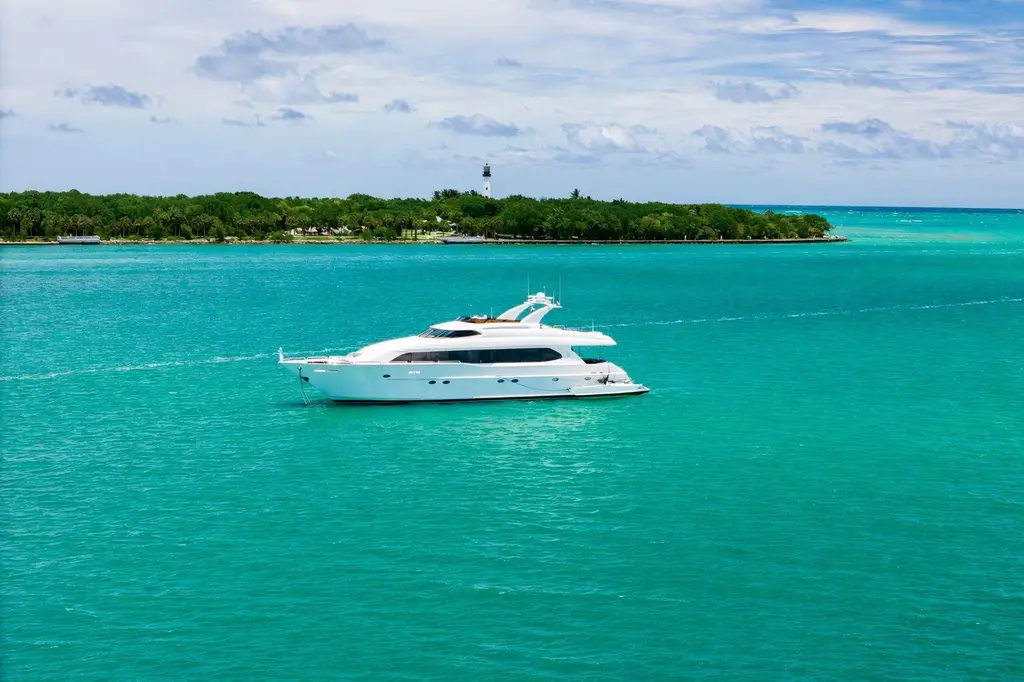 IV Tranquility 2001 Lazzara Yachts Motoryacht Yacht For Sale in Fort Lauderdale FL IV Tranquility 2001 Lazzara Yachts Motoryacht Yacht For Sale in Fort Lauderdale FL