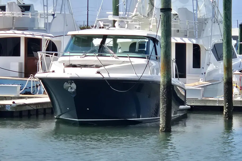 2022 Tiara Yachts 43 LE Yacht For Sale in Morehead City NC 2022 Tiara Yachts 43 LE Yacht For Sale in Morehead City NC