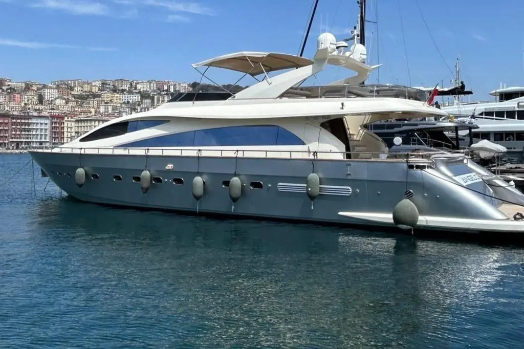 2009 PerMare Amer 92 Yacht For Sale in Qualiano IT-NA 2009 PerMare Amer 92 Yacht For Sale in Qualiano IT-NA