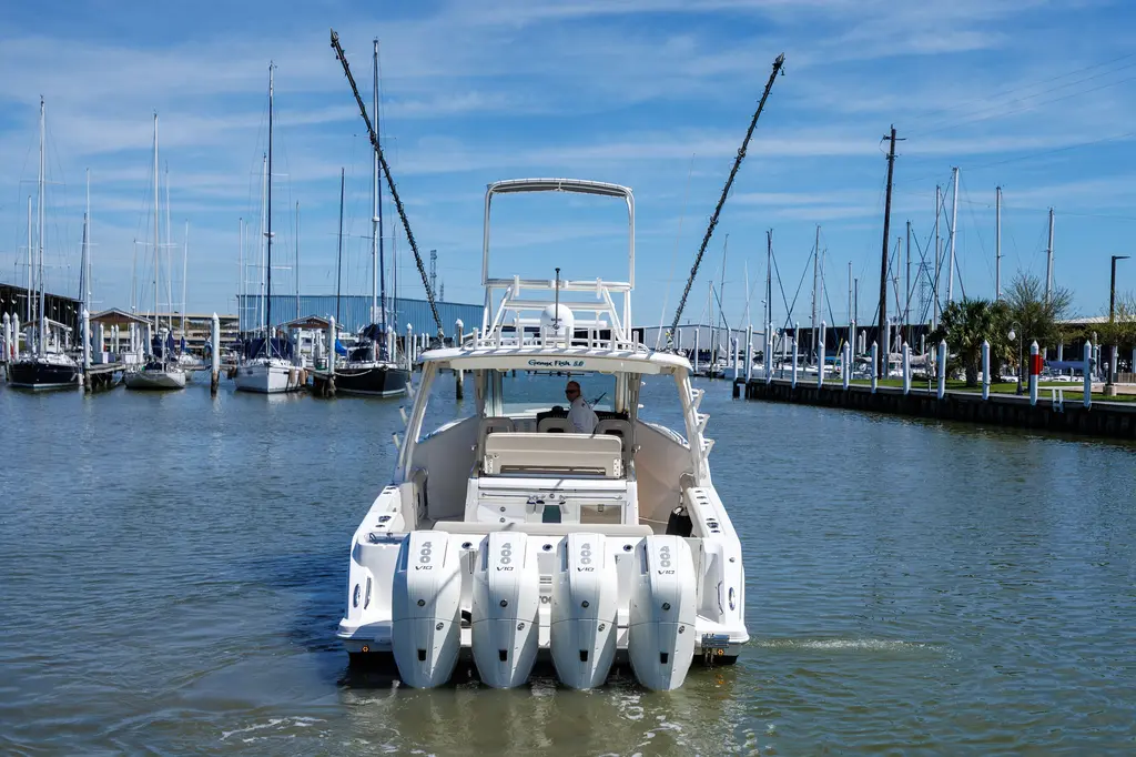 Geaux Fish 2019 Boston Whaler 420 Outrage Yacht For Sale in Seabrook TX Geaux Fish 2019 Boston Whaler 420 Outrage Yacht For Sale in Seabrook TX