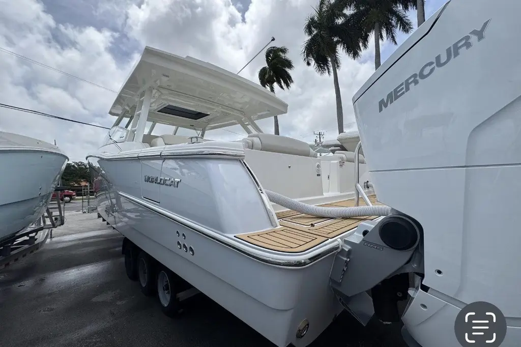 2026 World Cat 400 DC-X Island Yacht For Sale in Fort Lauderdale FL 2026 World Cat 400 DC-X Island Yacht For Sale in Fort Lauderdale FL
