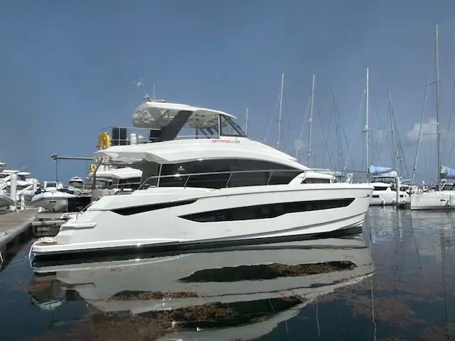  2023 Aquila 54 Yacht Yacht For Sale in Clearwater FL