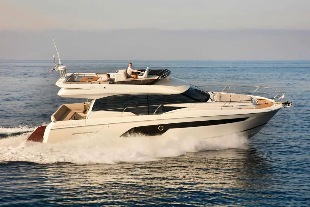 Advisors Alliance 2021 Prestige 520 Yacht For Sale in Singapore Advisors Alliance 2021 Prestige 520 Yacht For Sale in Singapore