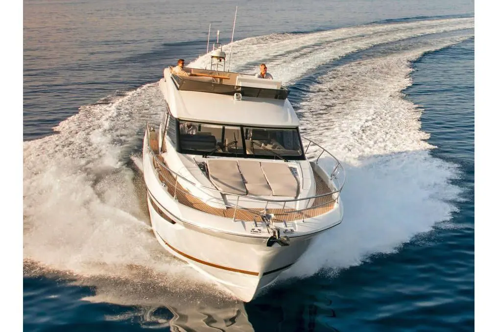 Advisors Alliance 2021 Prestige 520 Yacht For Sale in Singapore Advisors Alliance 2021 Prestige 520 Yacht For Sale in Singapore