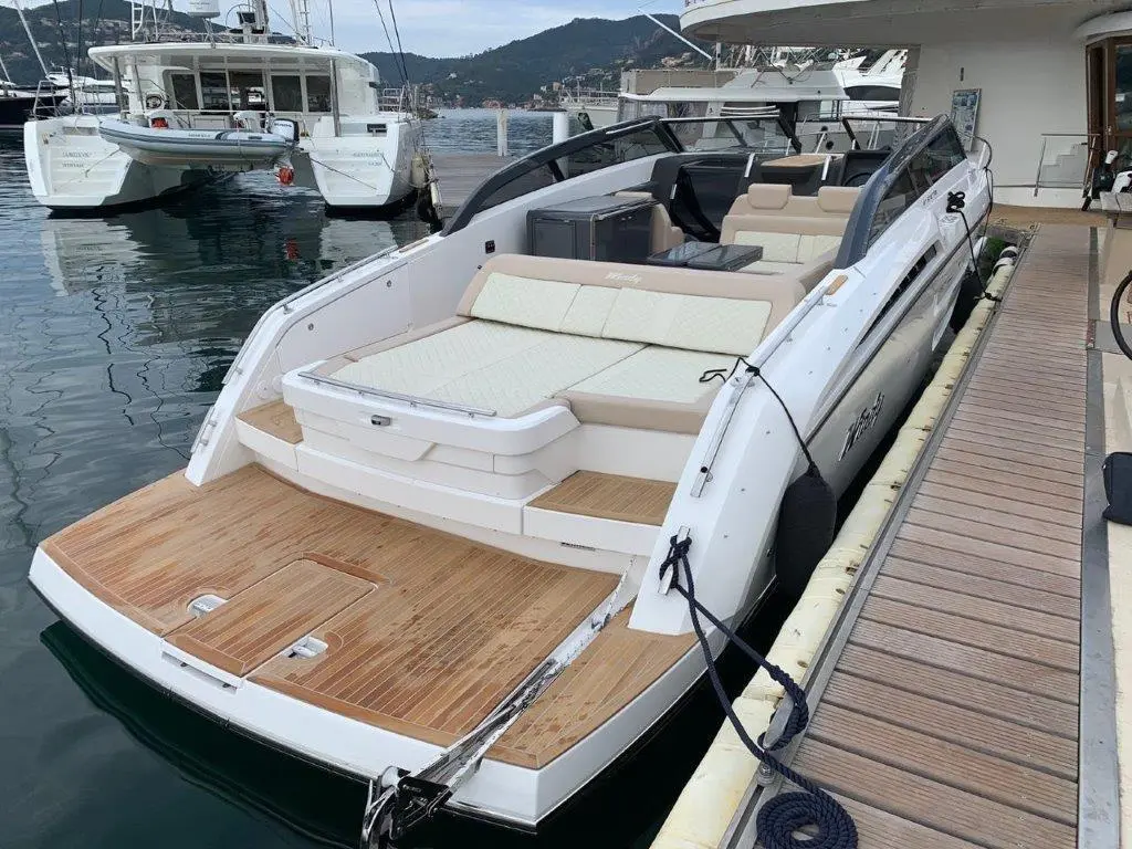 2022 Windy 37 Shamal Yacht For Sale in Mandelieu-la-Napoule 2022 Windy 37 Shamal Yacht For Sale in Mandelieu-la-Napoule