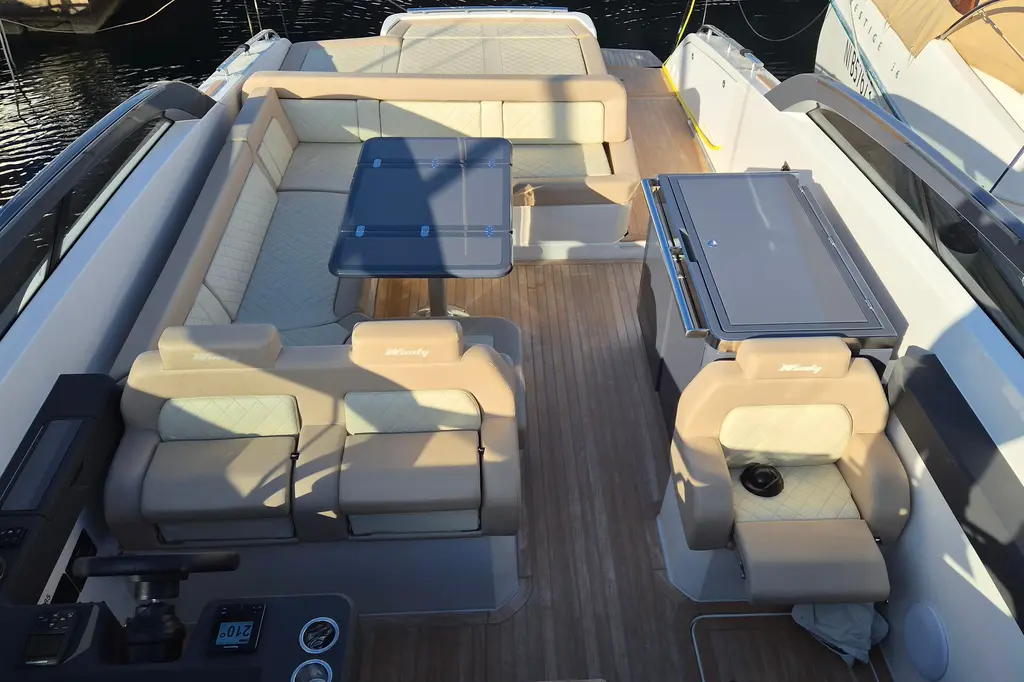 2022 Windy 37 Shamal Yacht For Sale in Mandelieu-la-Napoule 2022 Windy 37 Shamal Yacht For Sale in Mandelieu-la-Napoule