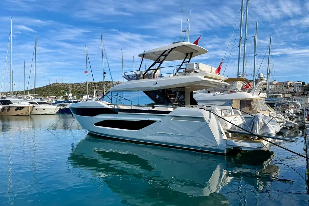 2024 Prestige F4.9 Yacht For Sale in Çeşme 2024 Prestige F4.9 Yacht For Sale in Çeşme