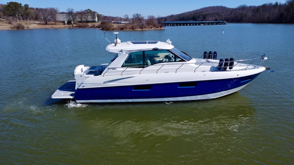 Radical Physics 2012 Cruisers Yachts 48 Cantius Yacht For Sale in Knoxville TN Radical Physics 2012 Cruisers Yachts 48 Cantius Yacht For Sale in Knoxville TN
