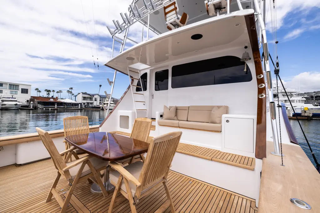 VERTIGO 1993 Lydia Sportfisher Yacht For Sale in Newport Beach CA VERTIGO 1993 Lydia Sportfisher Yacht For Sale in Newport Beach CA