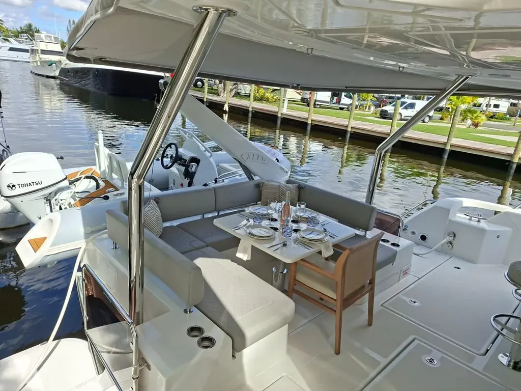 Sea Loft 2021 Aquila 44 Yacht Yacht For Sale in Fort Lauderdale FL